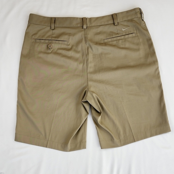 Nike Golf Dri-Fit Men Shorts - Picture 7 of 10